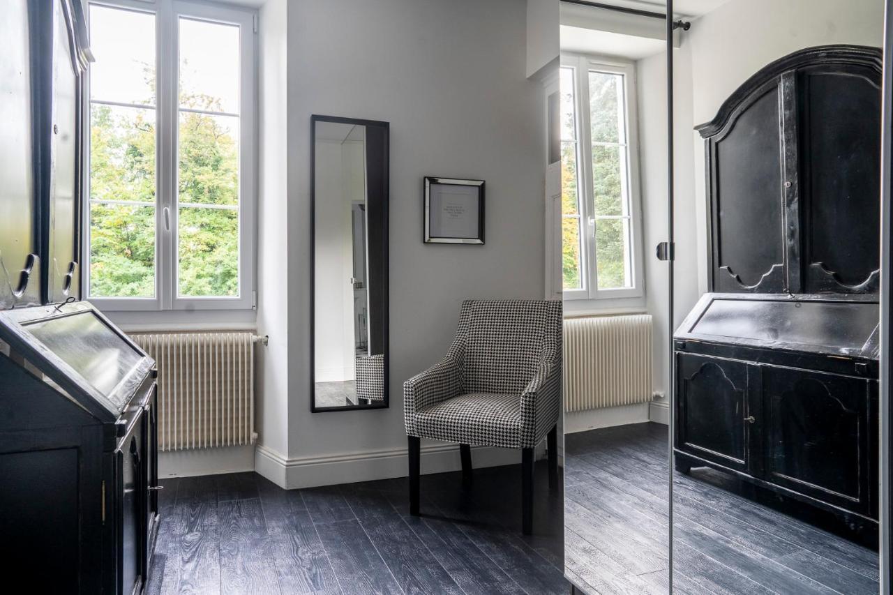 Chateau Des Ayes - Chambres & Suites Saint-Étienne-de-Saint-Geoirs Екстериор снимка